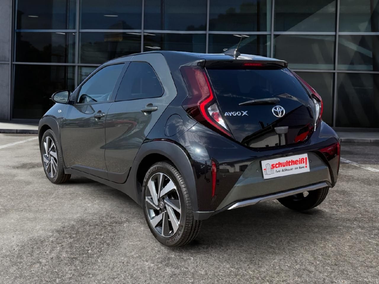 Fahrzeugabbildung Toyota Aygo X Explore