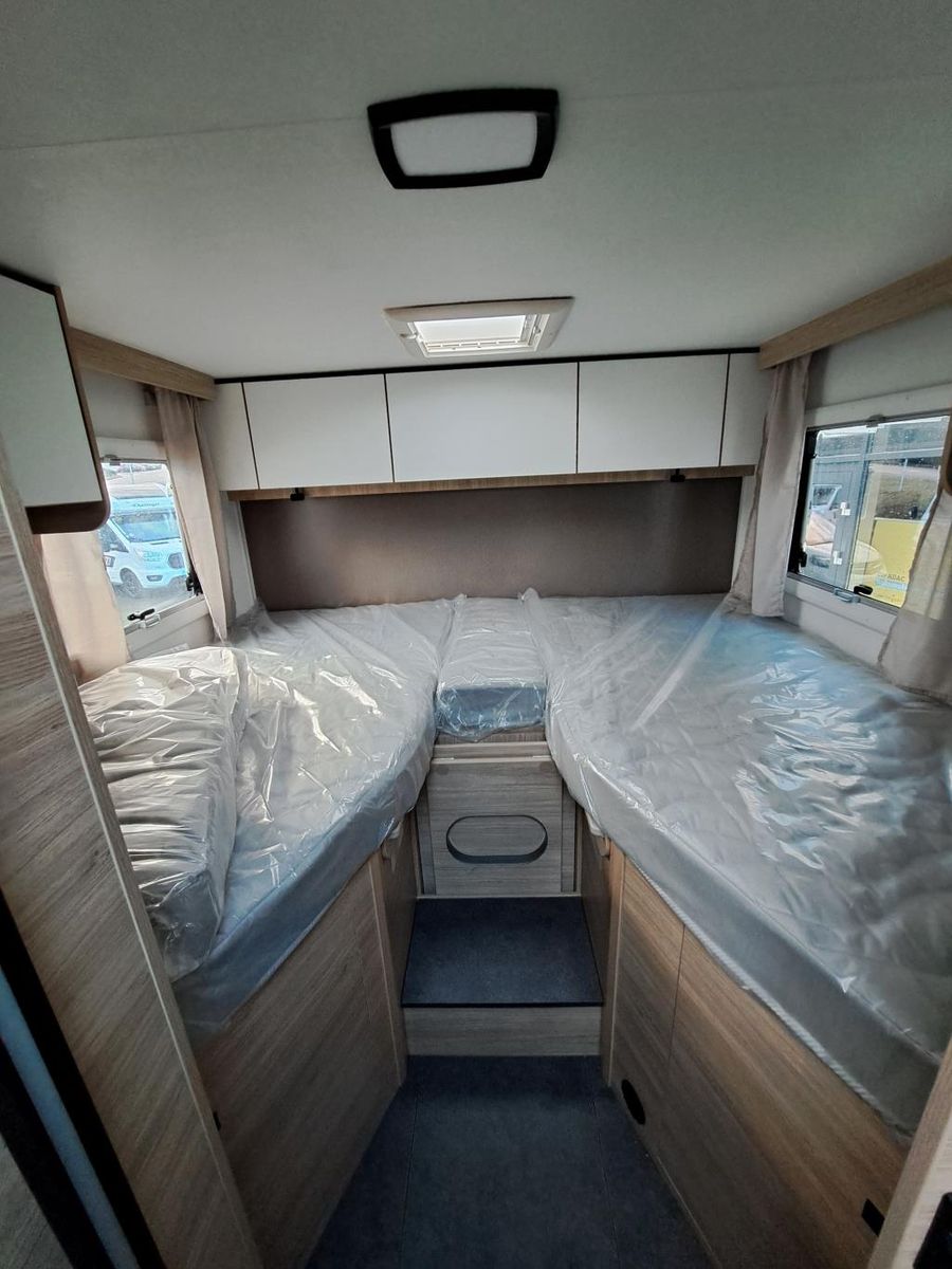 Autohaus Zimpel & Franke -  Challenger 337GA 8-Gang+Hubbett+Solar+Markise - Bild 13 Autohaus Zimpel & Franke -  Challenger 337GA 8-Gang+Hubbett+Solar+Markise - Bild 13