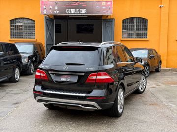 Mercedes ML 250 - 10