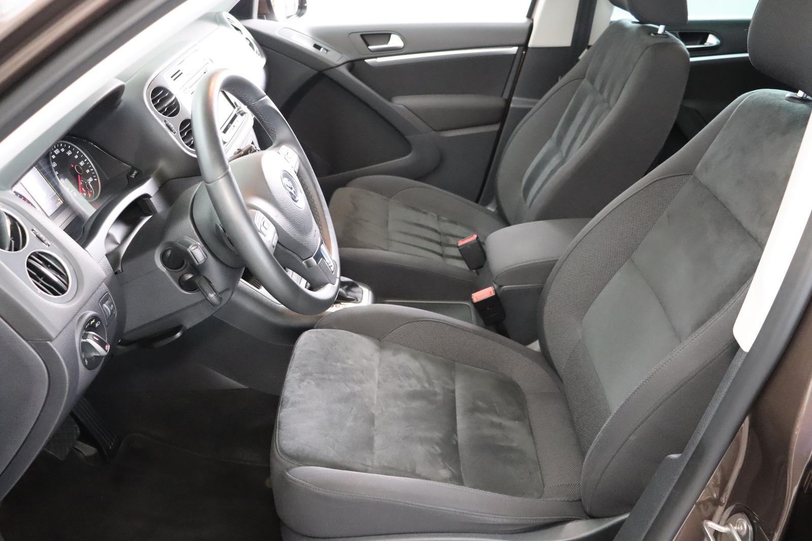 Volkswagen Tiguan * Pano * Navi * Xenon * Parkassistent Tra
