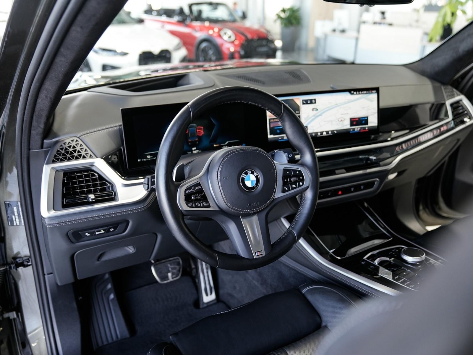 BMW X5 xDrive30d M Sport M-Sitze Belüftung 360K AHK