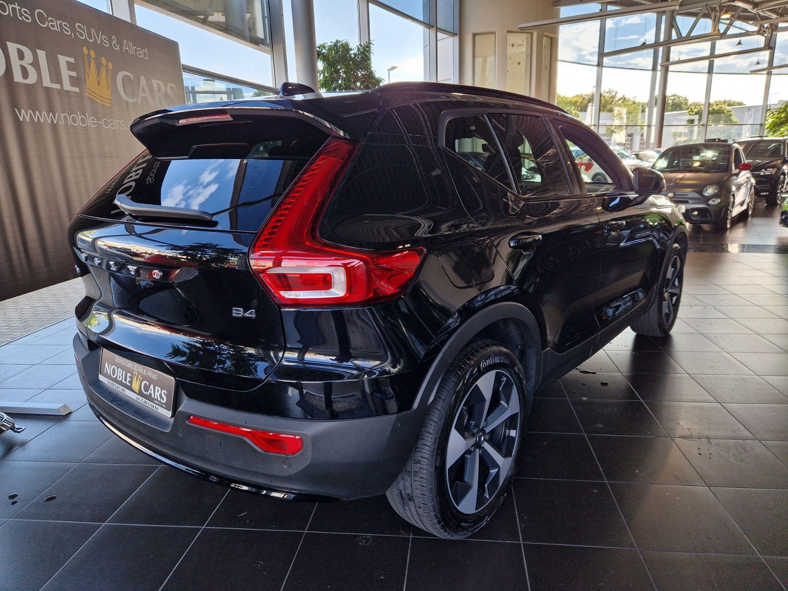Fahrzeugabbildung Volvo XC40 Ultra Dark PANO KLIMA ALU AHK NAVI