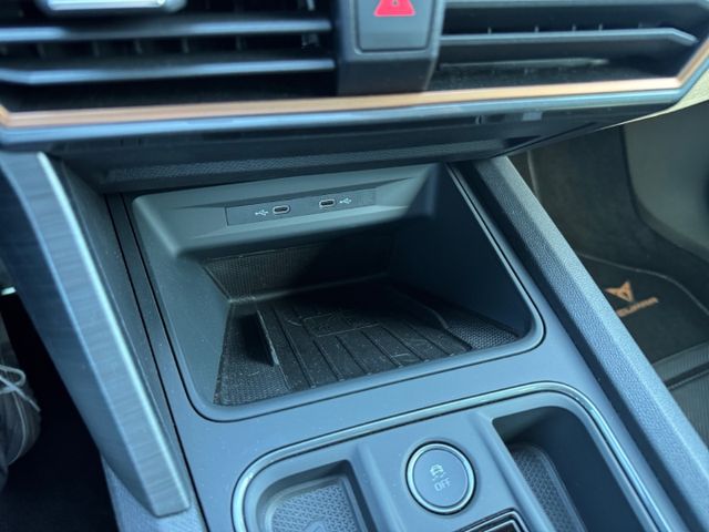 Formentor VZ5 4D 2.5 TSI TAIGA GREY NR. 444 5JG.