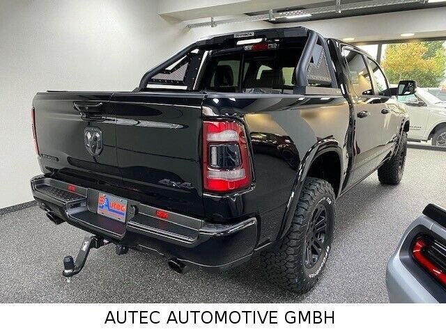 Fahrzeugabbildung Dodge LARAMIE SPORT NIGHT ED-OFF ROAD-TAILGATE-12