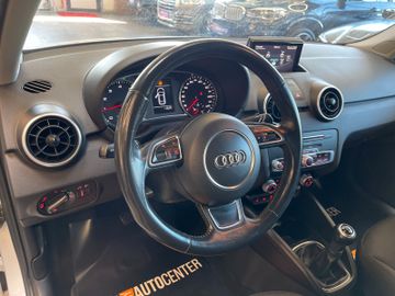 Audi A1  *SHZ*KLIMA*PDC*DYNAMIK-FAHRWERK*