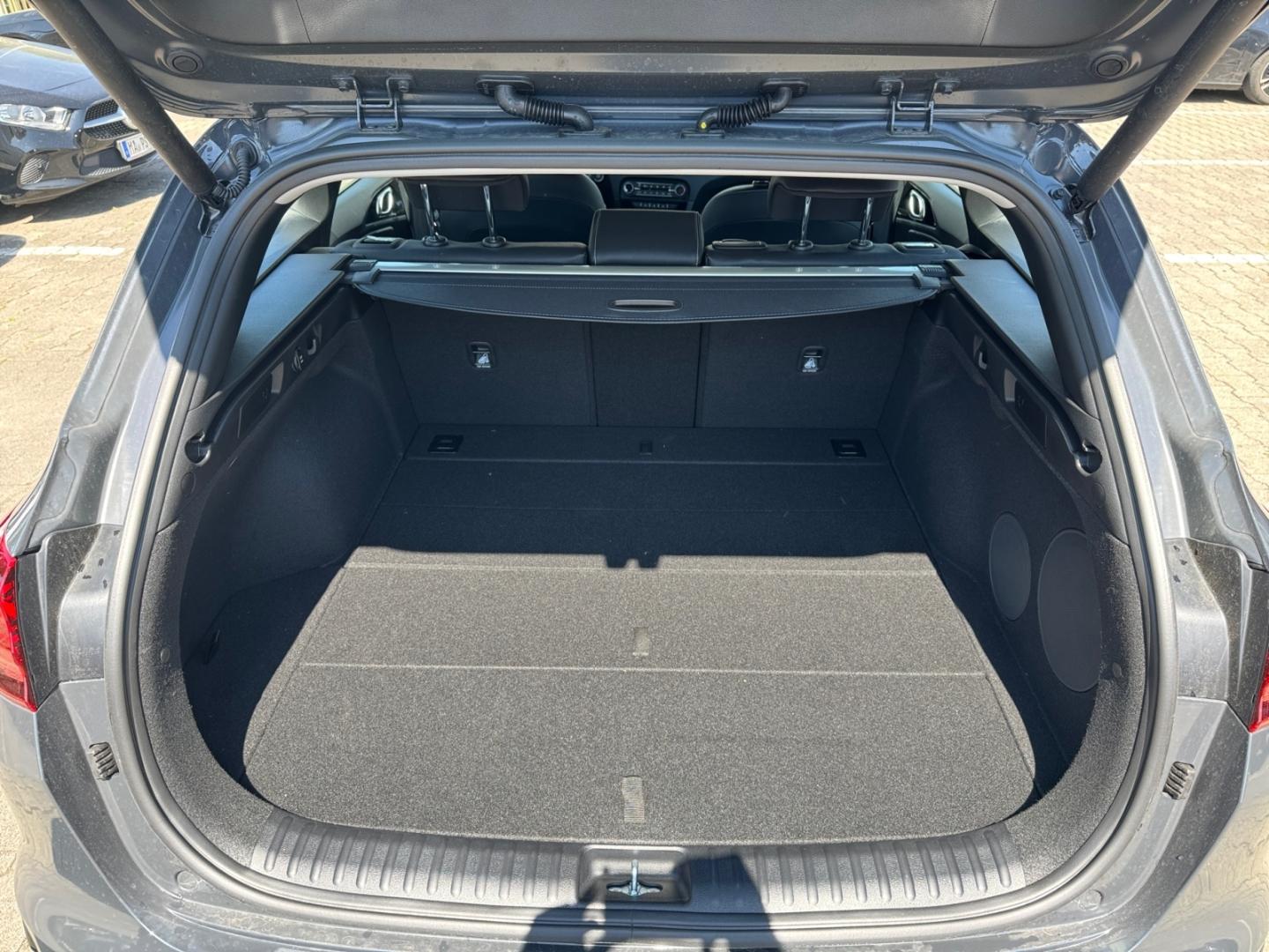 Kia Ceed_sw Sportswagon Spirit 1.5 T-GDI Navi Klima 