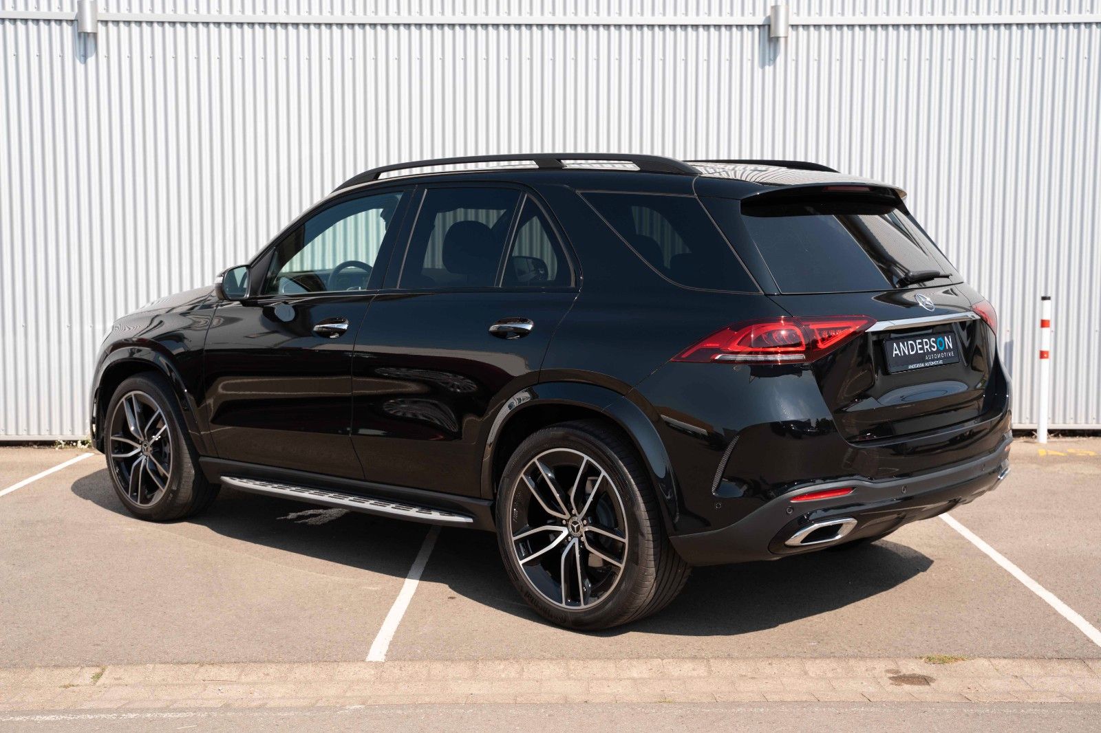 Fahrzeugabbildung Mercedes-Benz GLE 300 D 4MATIC HUD LED NIGHT KAM BURM