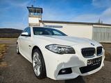 BMW 535 d xDrive M Sportpaket  Navi Leder Tempo. - BMW 535: Weiß