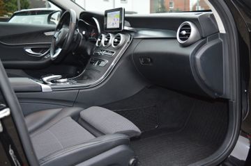 Mercedes-Benz C 180 T CGI  7G-Tronic Avantgarde AHKPanoLEDN
