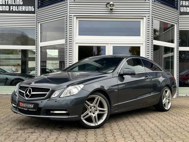 Mercedes-Benz E 350 E -Klasse Coupe PDC / SHZ / NAVI / TOTWINK