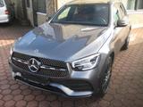 Mercedes-Benz GLC 300d 4Matic AMG Paket 20 LED Pano AHK Carbon - Mercedes-Benz GLC 300 mit Diesel-Antrieb: Grau, Geländewagen