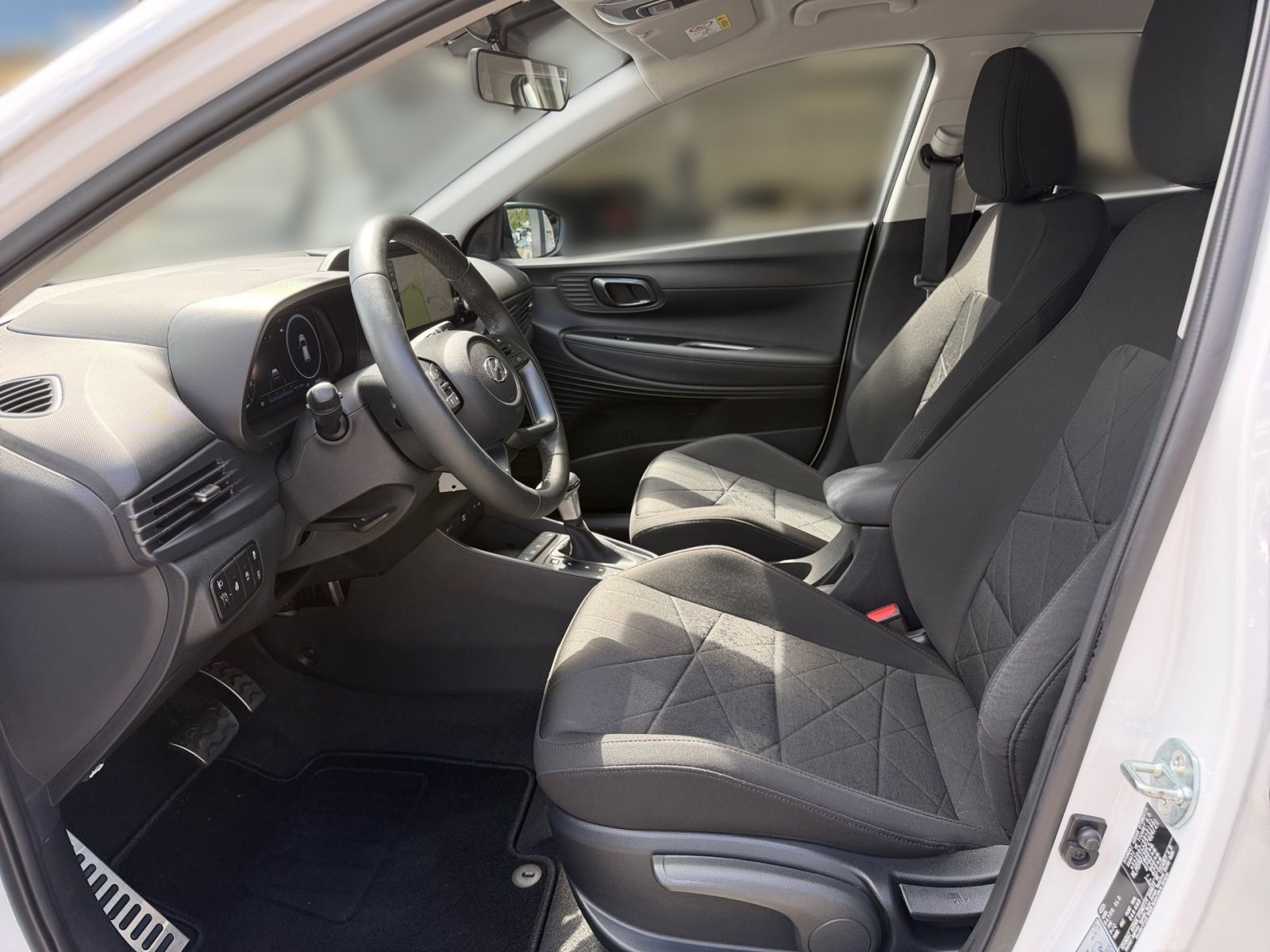 Fahrzeugabbildung Hyundai BAYON 1.0 T-GDI 7-DCT Trend Mild-Hybrid