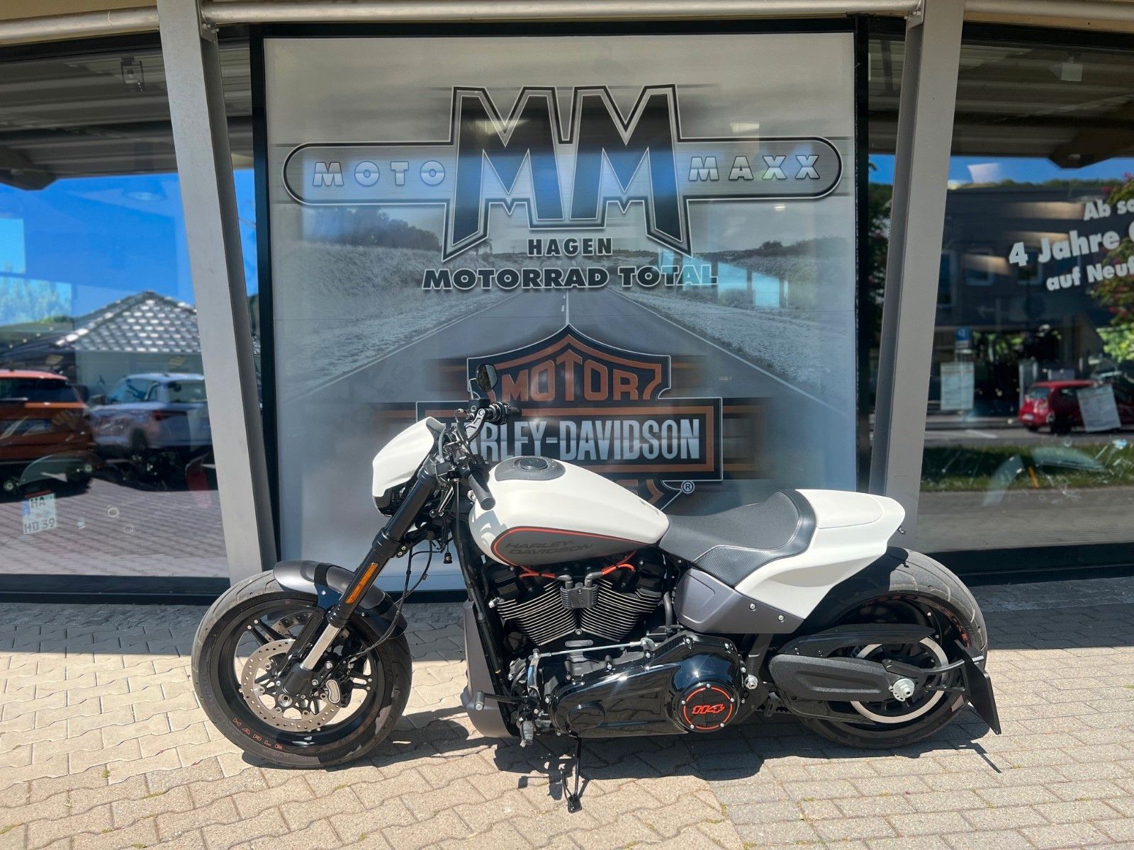 Fahrzeugabbildung Harley-Davidson FXDR 114 - Top Gepflegt - Neuwertig - Kesstech