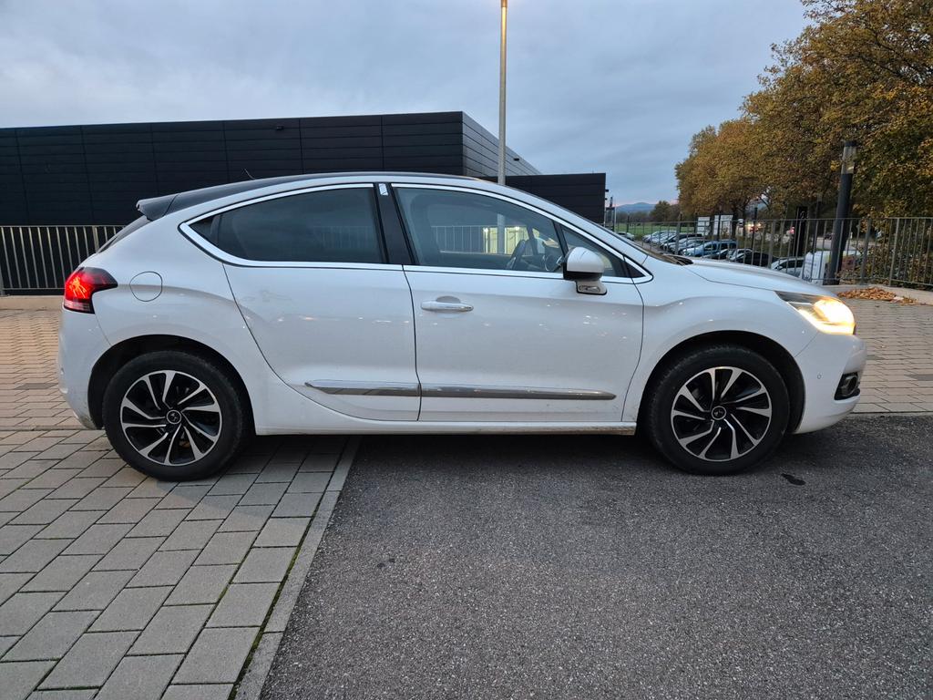 DS Automobiles DS4