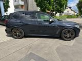 BMW X5 M M50 d LaserLight Panorama Navi Kristall Ges - BMW X5 M mit Diesel-Antrieb