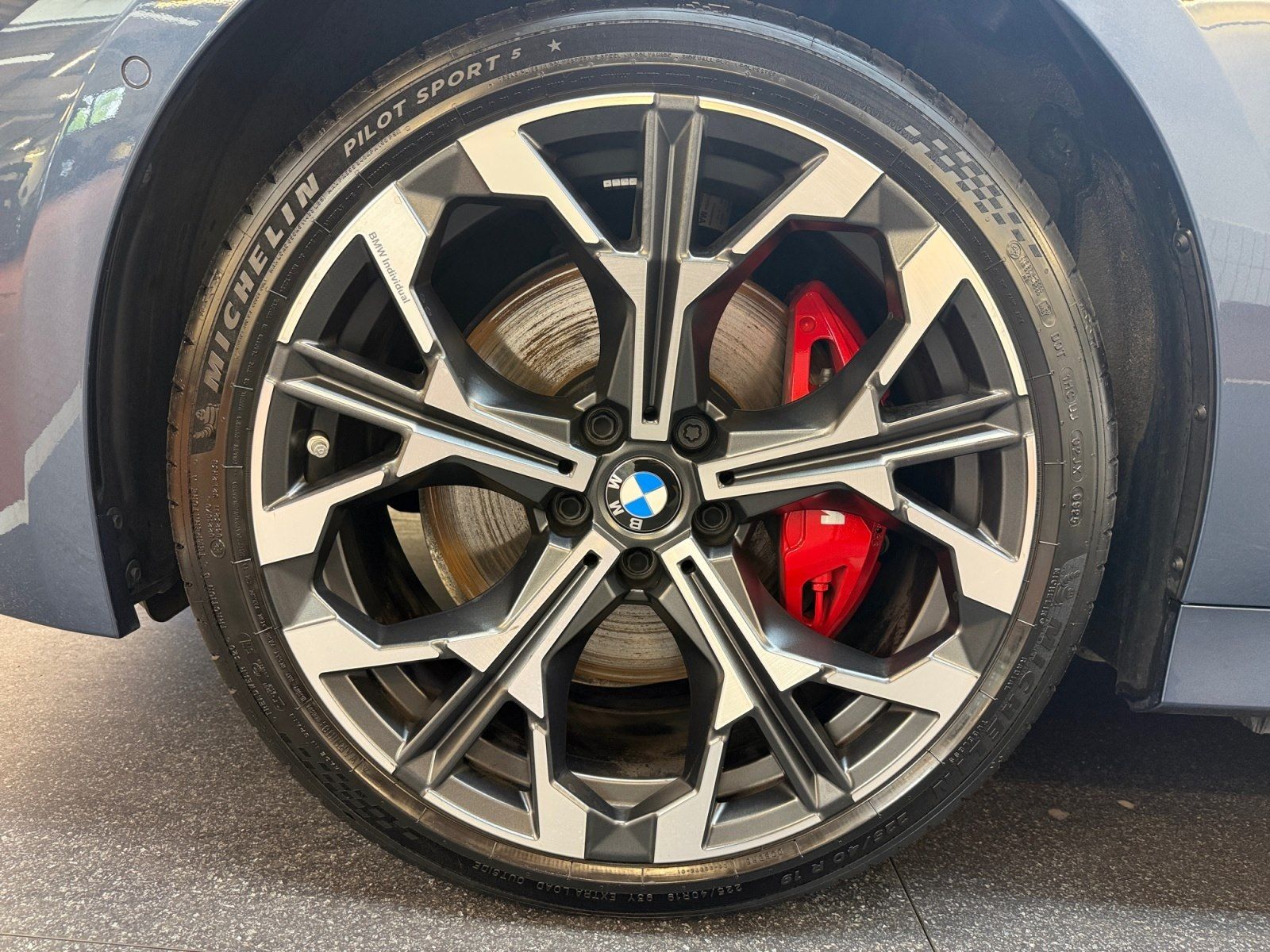 BMW 330 - Bild 15