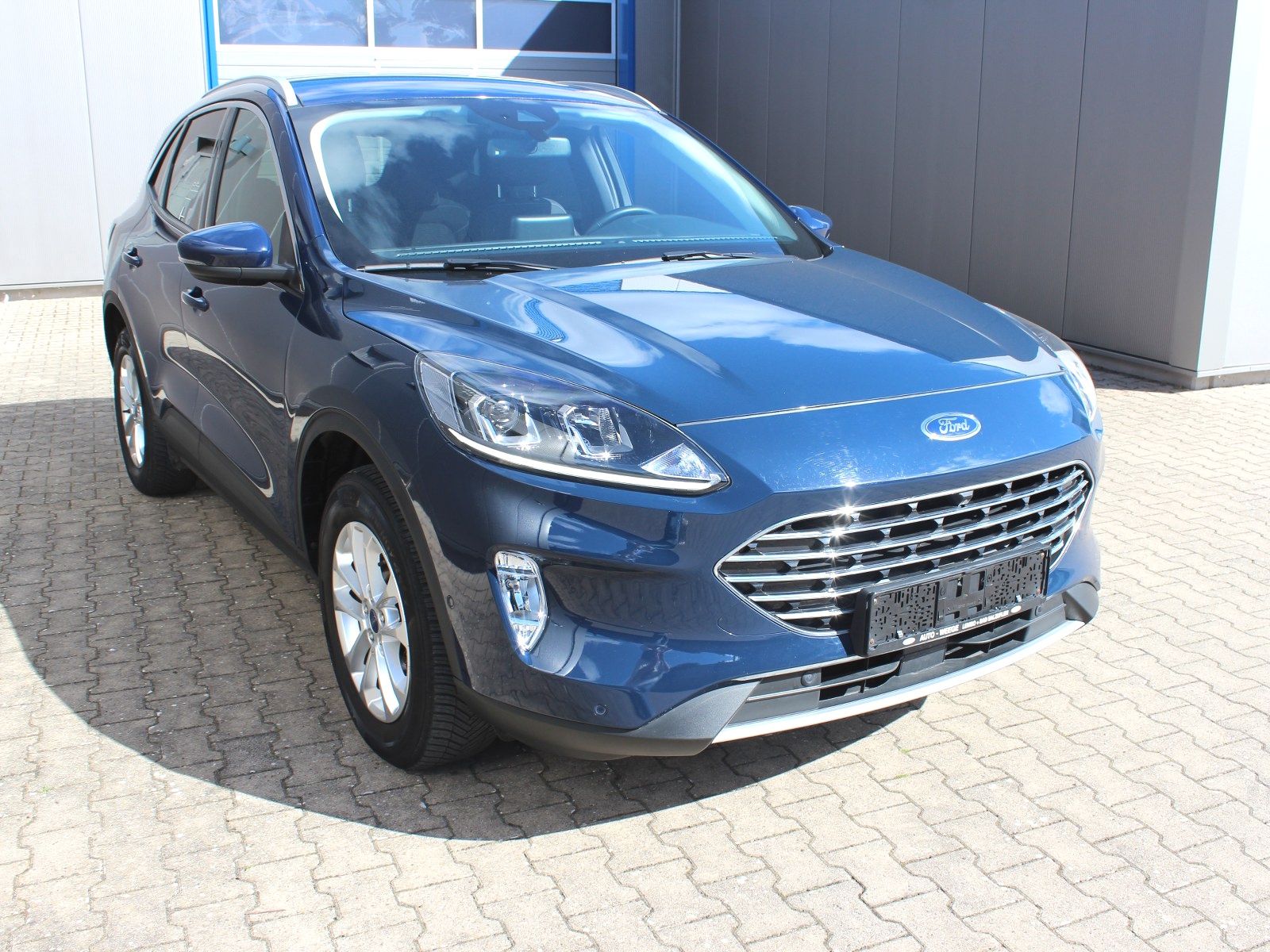 Fahrzeugabbildung Ford Kuga Plug-In Hybrid Titanium 2,5 Duratec