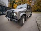 Land Rover Defender 110 Td4 Station Wagon SE SE - graue Land Rover Defender