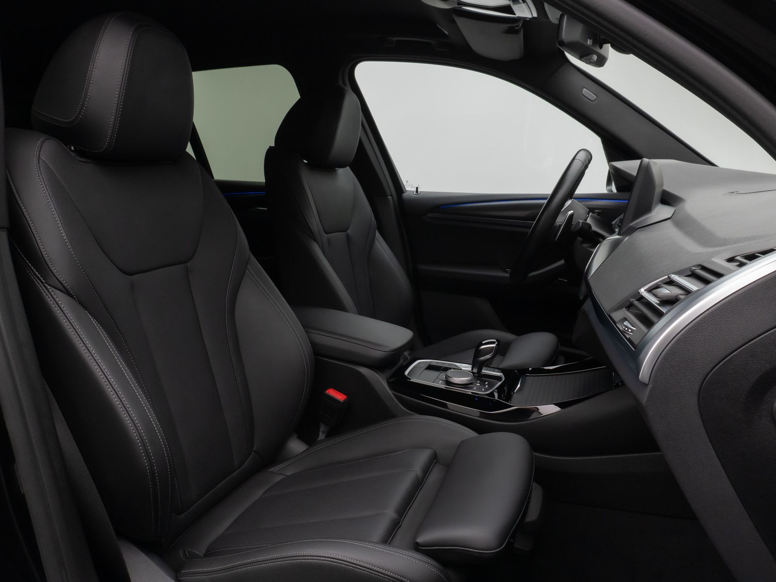 Fahrzeugabbildung BMW X3 xD20i M Sport Kamera DAB H/K AHK Alarm 20Zoll
