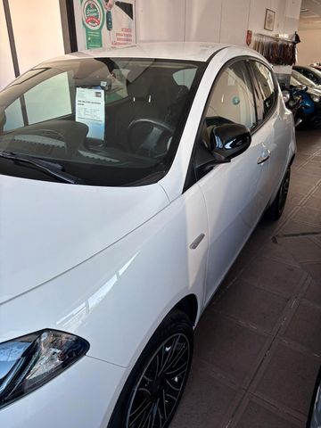 Jiný Lancia Ypsilon 1.0 FireFly 5 porte S&S Hybryd Go