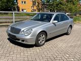 Mercedes-Benz Mercedes E200 Kompressor wenig Kilometer u... - gebrauchte Mercedes-Benz E 200 aus dem Jahr 2004