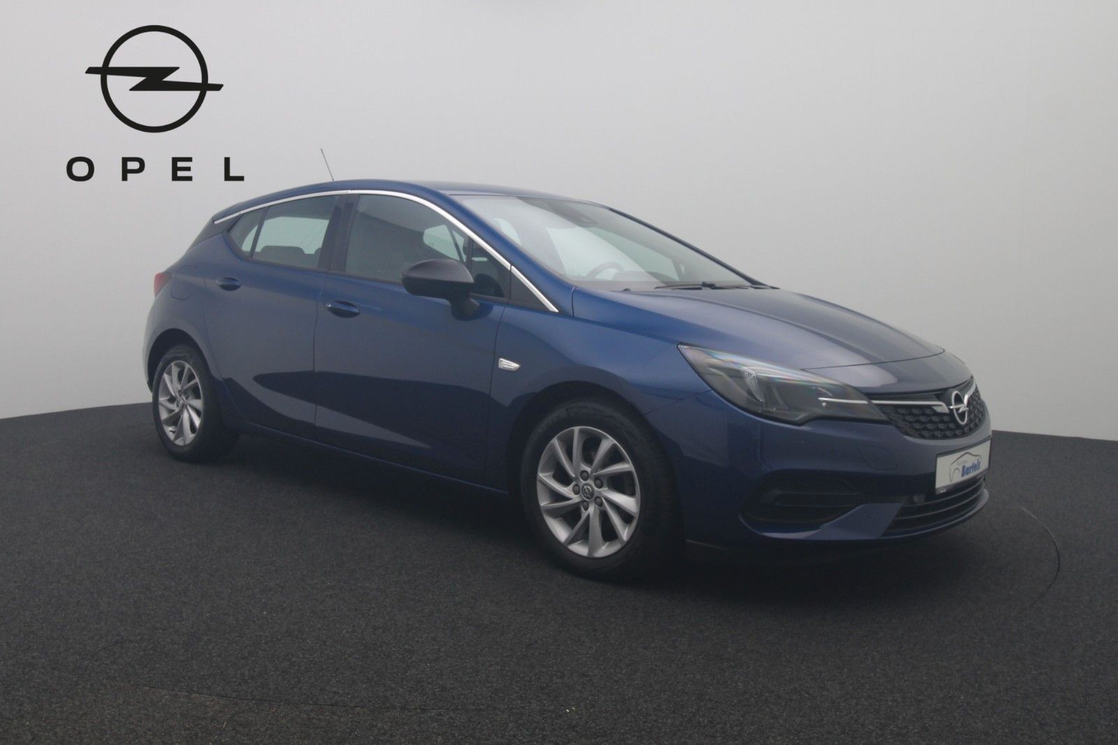Fahrzeugabbildung Opel Astra K 1.5 Lim. Elegance LED KAMERA LDA NAVI