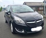 Opel Rollstuhlgerecht umgebauter Opel Meriva - Opel Meriva mit Diesel-Antrieb