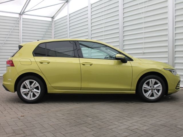 Volkswagen Golf VIII 1.5 eTSI Life 6d 7-Gang-DSG KLI foto 4