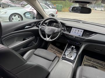 Opel Insignia - 11