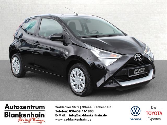 Aygo 1.0 x-Play Kamera*Ganzjahresreifen