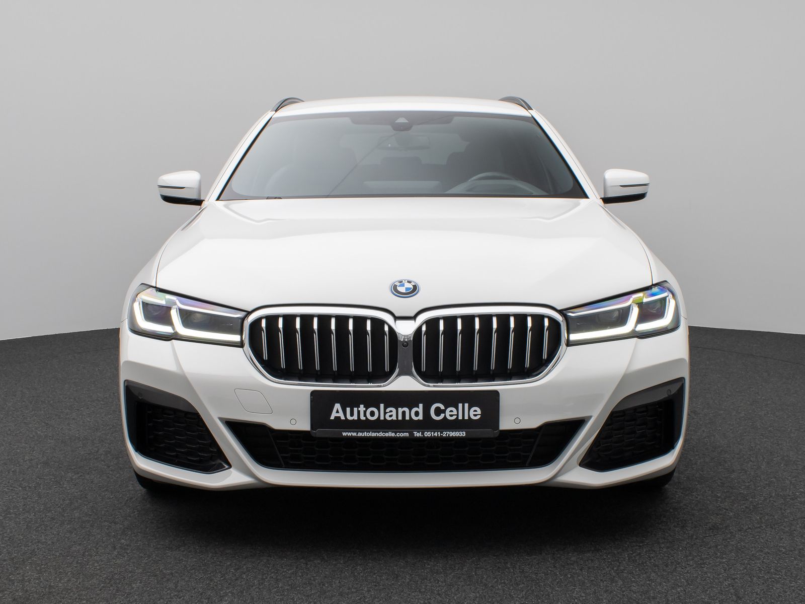 Fahrzeugabbildung BMW 530e xD M Sport 360°Laser HUD DAB H/K AHK Komfor