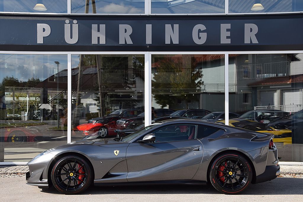 Image of Ferrari 812