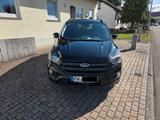 Ford Kuga 2,0 TDCi 4x4 132kW ST-Line AHK PowerShift - Ford Kuga: Standheizung
