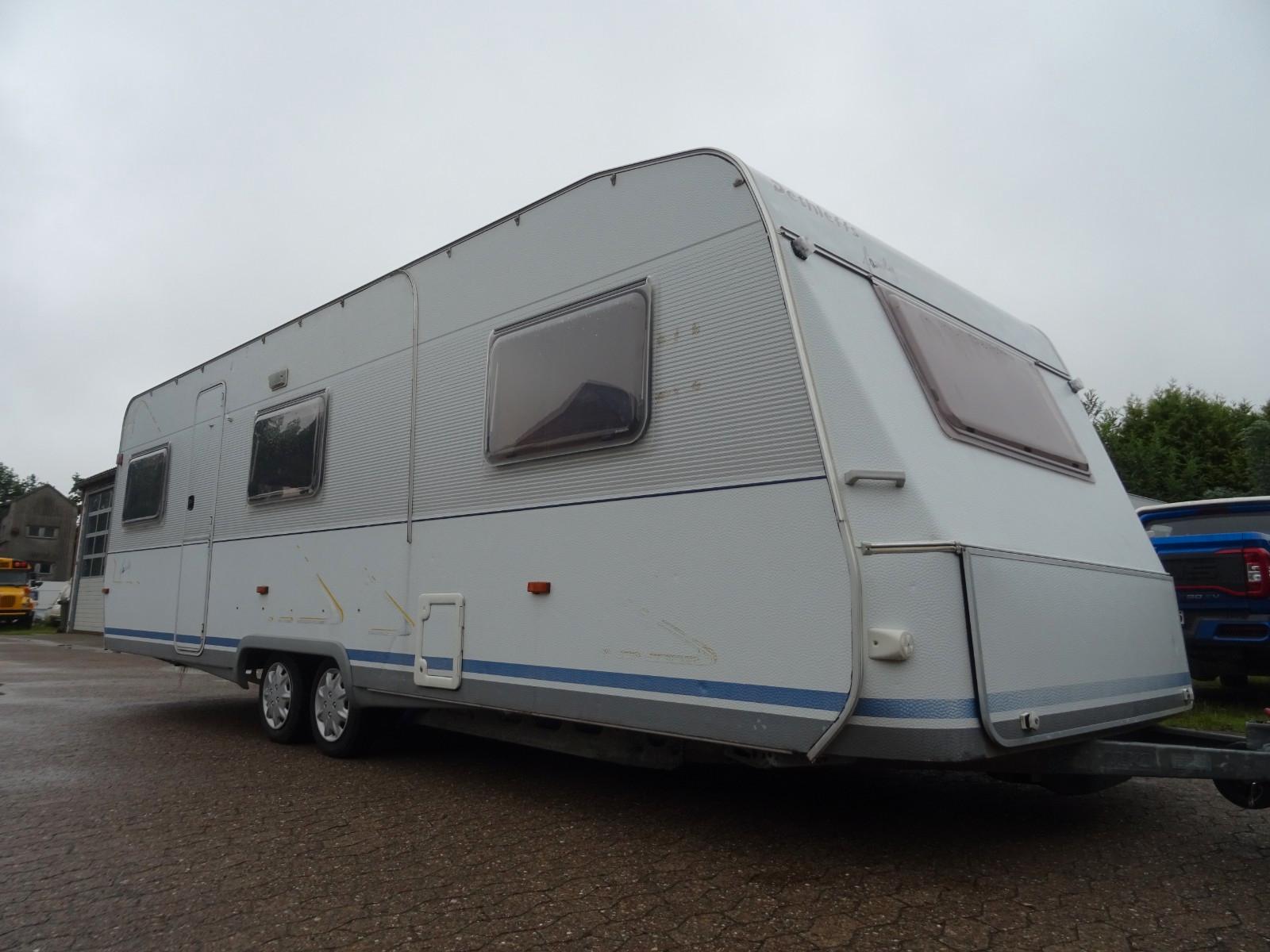 Dethleffs RT8 , Etagenbetten, 2 Sitzgr., Festbett #3535