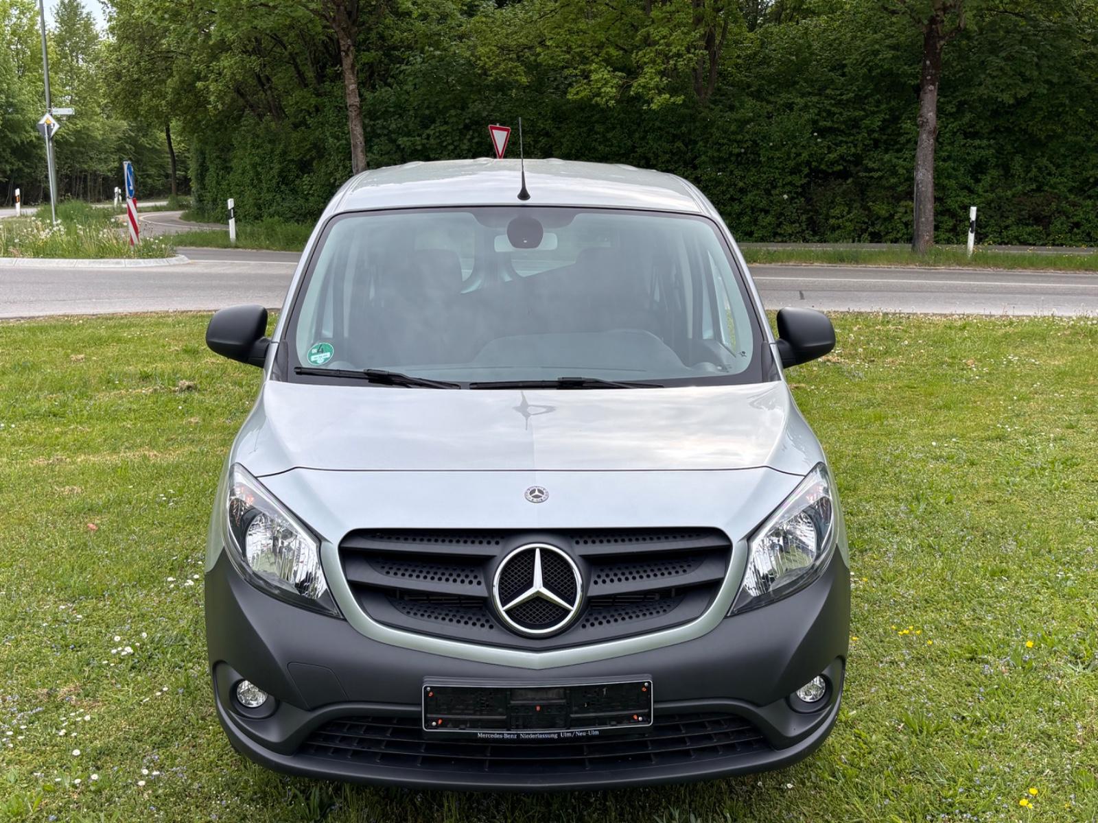 Mercedes-Benz Citan Kombi 108/ CDI lang Tourer Editionon