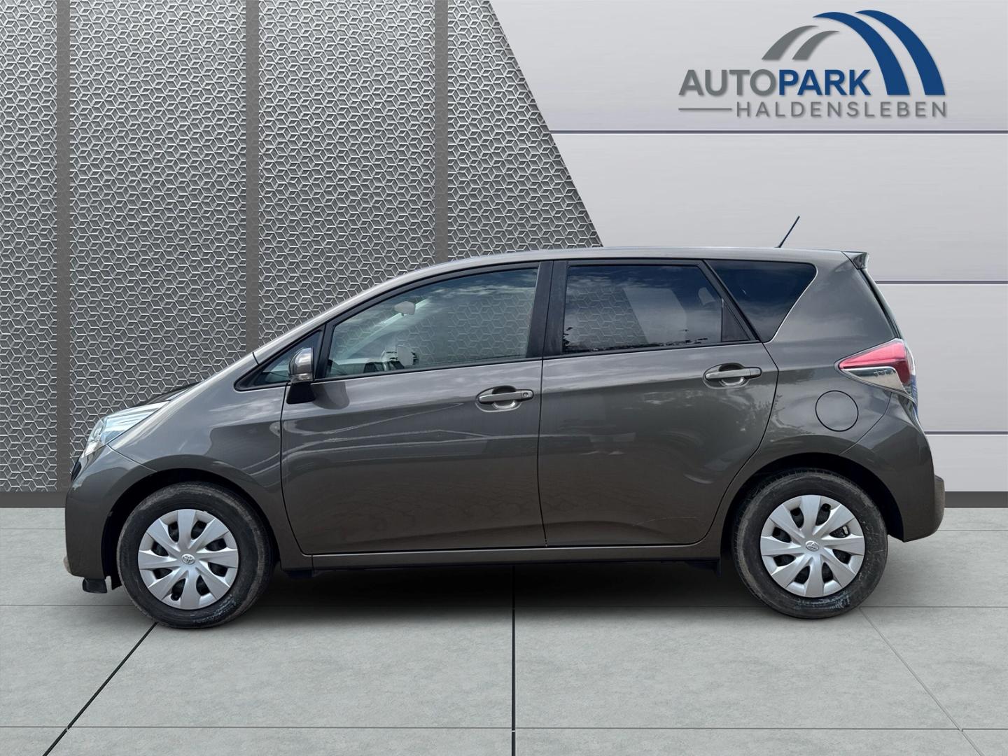 Toyota Verso-S 1.3 el.SP Spieg. beheizbar LED-Tagfahrli