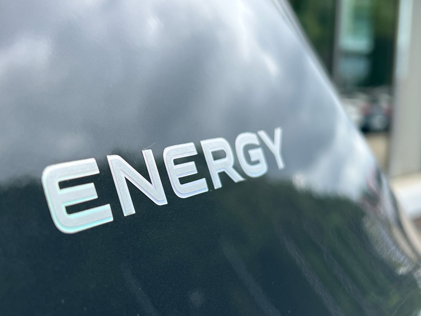 Fahrzeugabbildung Volkswagen Tiguan  ENERGY 1.5 eTSI DSG *AHK, AreaView, Navi