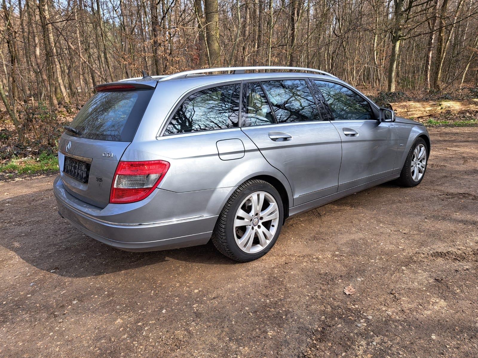 Mercedes-Benz C200 2011 — photo 5