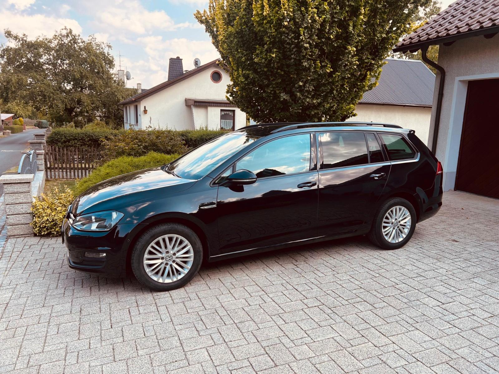 Volkswagen Golf 2015 — engine 1.598 cm³, 110 HP (81kW)