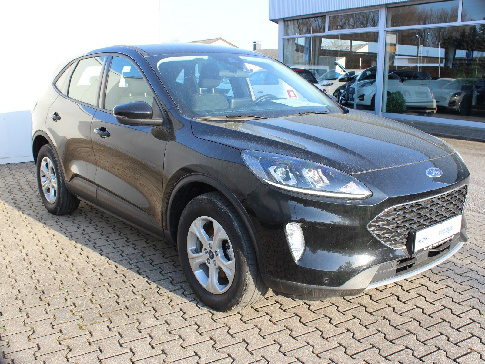 Fahrzeugabbildung Ford Kuga Plug-In Hybrid Cool & Connect 2,5 Duratec