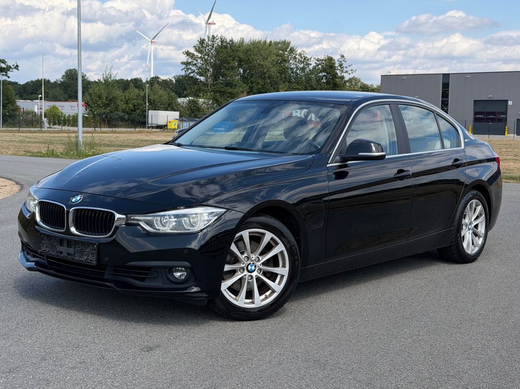 Image of BMW 330