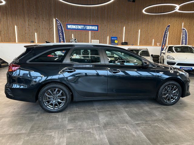 MYAUTOCENTER – Gebraucht- und Jahreswagen mit Werkstattservice in Pfaffenhofen Kia Ceed Sportswagon Edition 7 *Spurhalte*