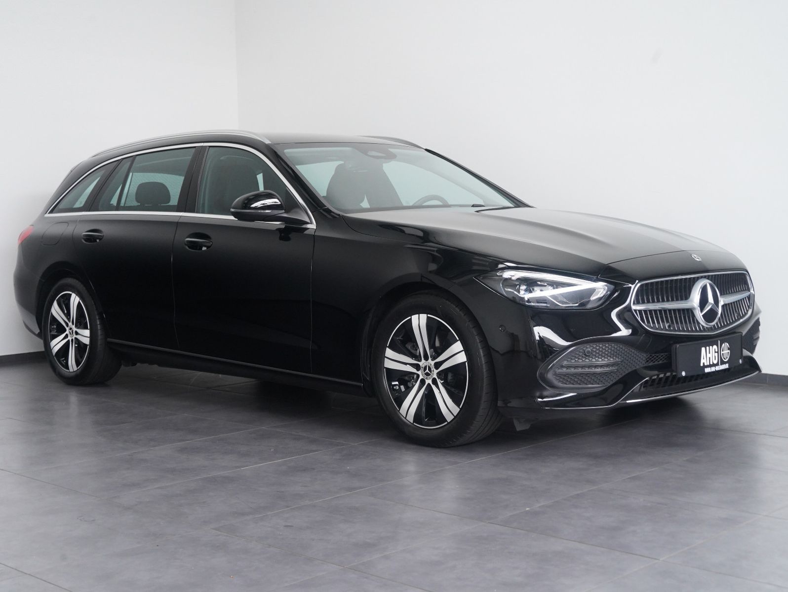 Fahrzeugabbildung Mercedes-Benz C 200 T d 2x Avantgarde LED/NAVI/MBUX/KAMERA