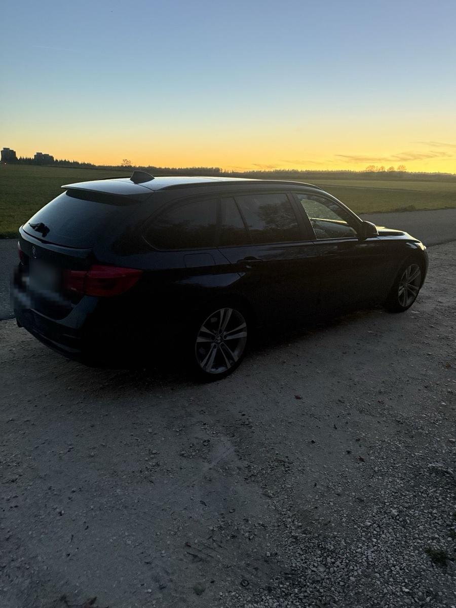 BMW 320
