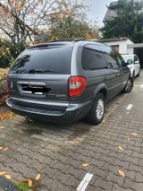 Chrysler Grand Voyager Comfort 2.8 CRD Autom. Comfort - Chrysler in Stuttgart