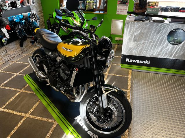 Kawasaki Z 900 RS Yellow Ball Tageszulassung