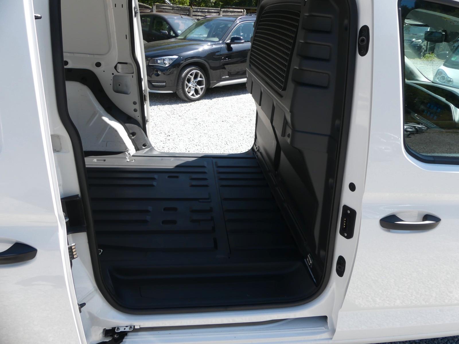 Volkswagen Caddy Maxi Autom. 2x Schiebetüre