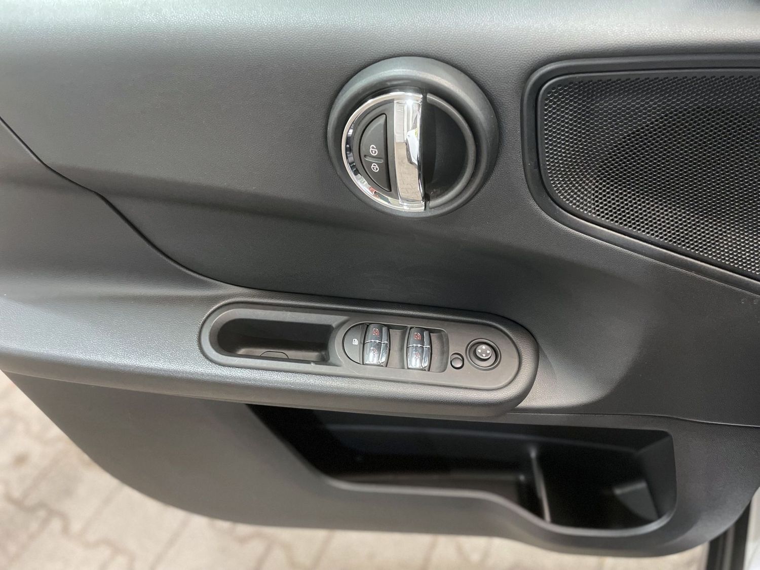 Fahrzeugabbildung MINI Cooper Countryman Cooper#LED#Keyless#Tempomat#PD
