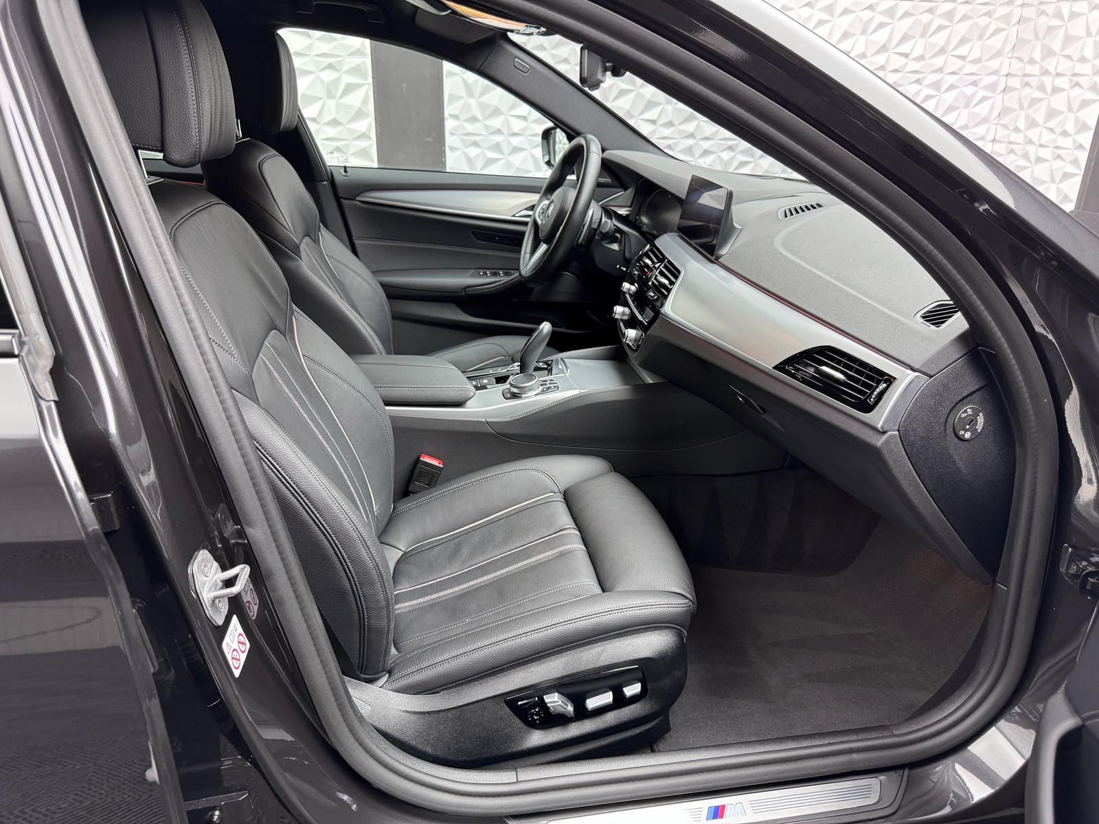 Fahrzeugabbildung BMW d*XDRIVE*M-PAKET*AHK*H&K*LIVE*360°HUD*KEYL*DAB