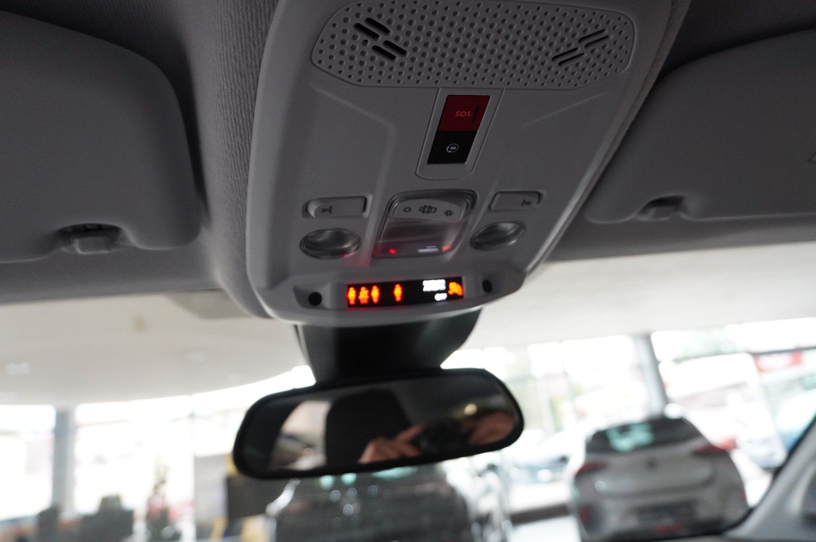 Fahrzeugabbildung Opel Corsa-e F ELEGANCE 1-PHASIG NAVI/LED/KAMERA/DAB+